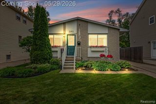 2393 Beverly Boulevard, Berkley, MI 48072