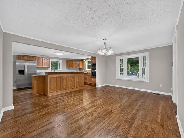 6117 TOWLES MILL RD, Spotsylvania, VA 22551