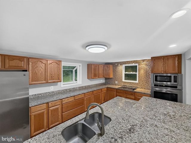 6117 TOWLES MILL RD, Spotsylvania, VA 22551