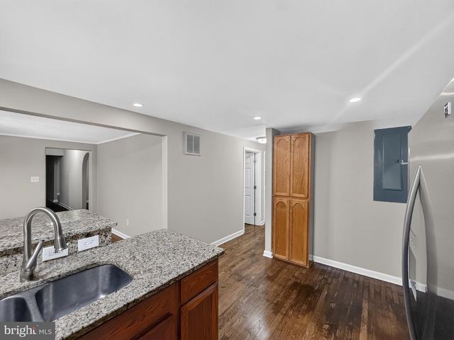 6117 TOWLES MILL RD, Spotsylvania, VA 22551