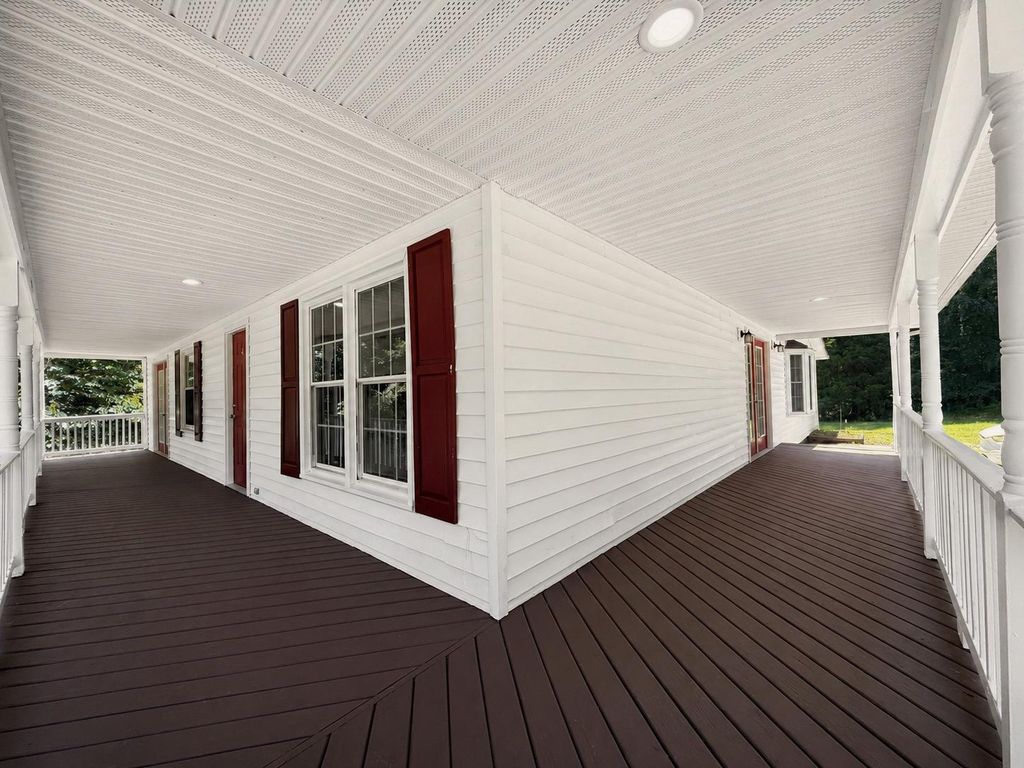 6117 TOWLES MILL RD, Spotsylvania, VA 22551