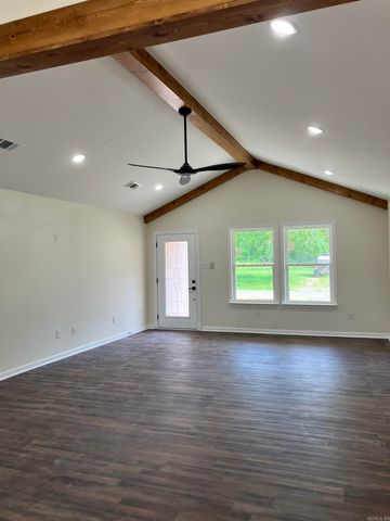 109 E florida Street, Beebe, AR 72012