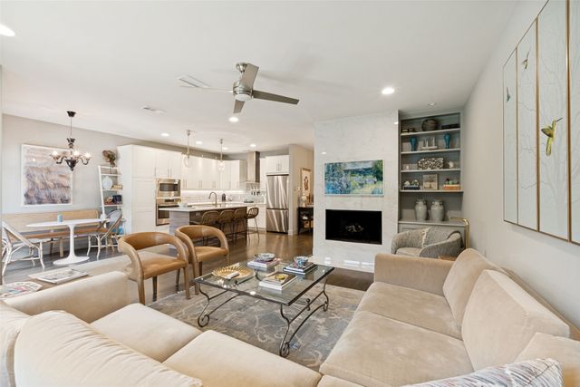 7043 Inwood Road, Dallas, TX 75209
