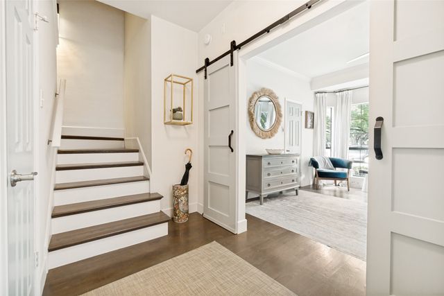 7043 Inwood Road, Dallas, TX 75209