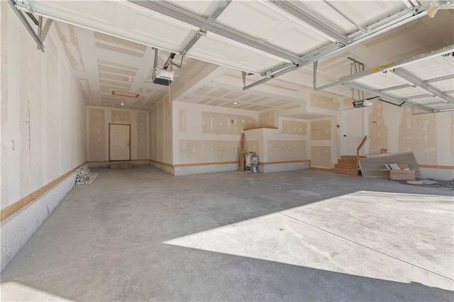 10118 Miller Lane, Kansas City, KS 66109