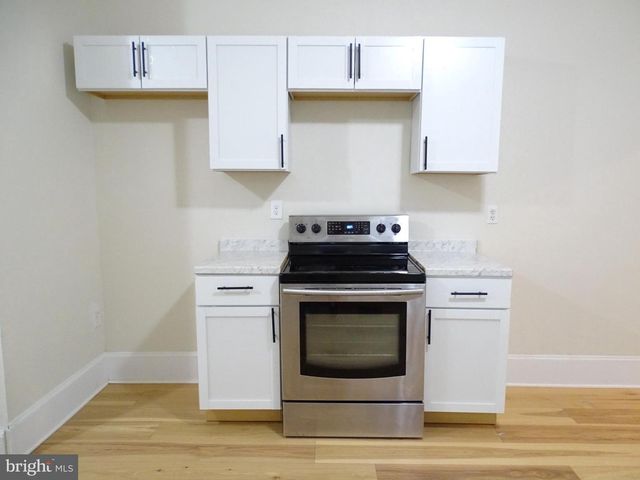 2617 N 6TH ST, Harrisburg, PA 17110