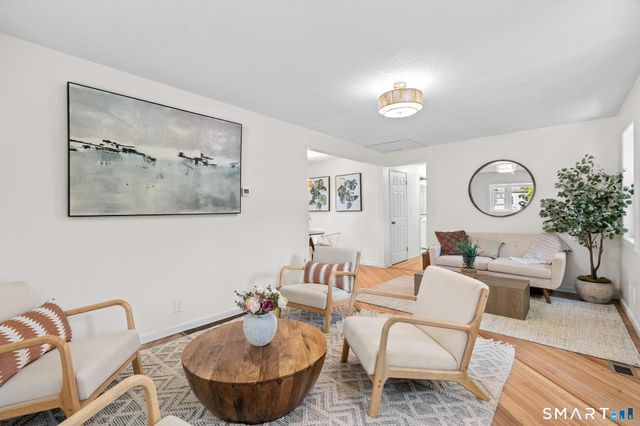 17 Ireland Drive, Coventry, CT 06238