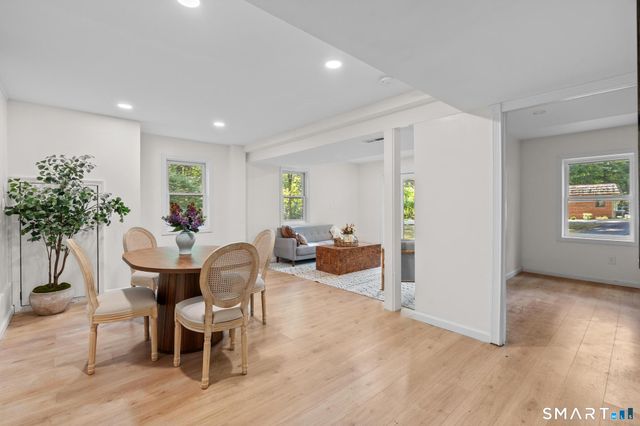 17 Ireland Drive, Coventry, CT 06238