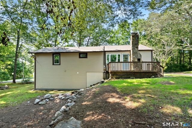 17 Ireland Drive, Coventry, CT 06238