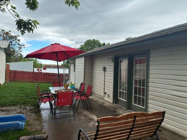 829 Se 9TH St, Pendleton, OR 97801