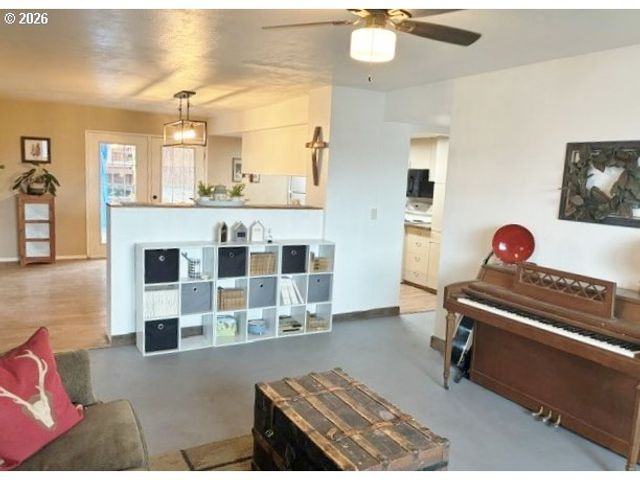 829 Se 9TH St, Pendleton, OR 97801