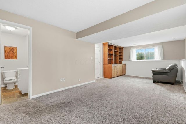 7330 Woodlow Drive, Reynoldsburg, OH 43068