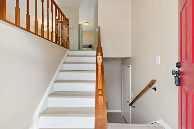 7330 Woodlow Drive, Reynoldsburg, OH 43068