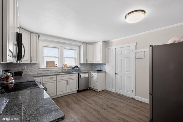 52 LAWSON AVE, Claymont, DE 19703