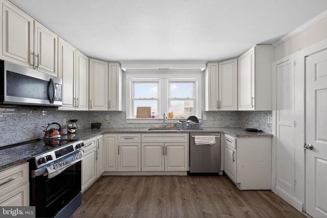 52 LAWSON AVE, Claymont, DE 19703