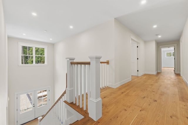 11 Betsy Lane, Rowley, MA 01969