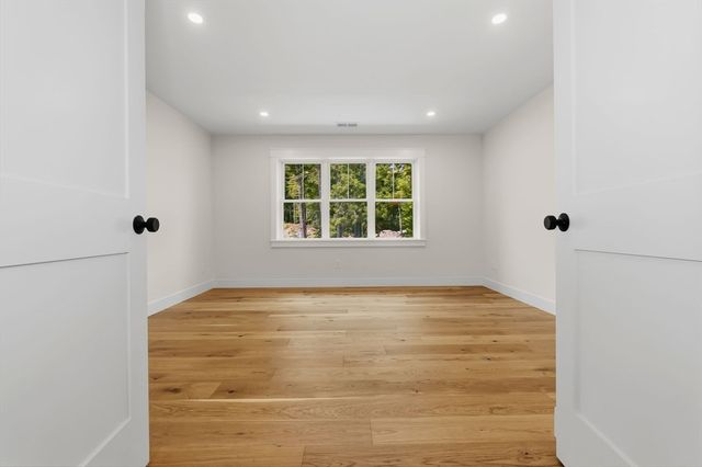11 Betsy Lane, Rowley, MA 01969