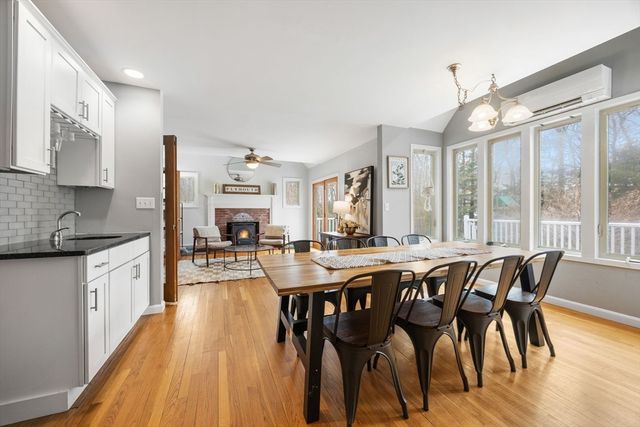 16 Ellisville Rd, Plymouth, MA 02360
