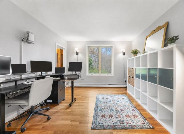 16 Ellisville Rd, Plymouth, MA 02360
