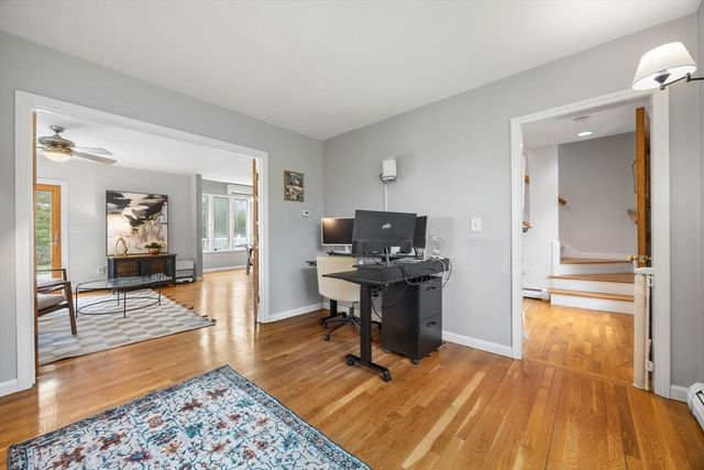 16 Ellisville Rd, Plymouth, MA 02360