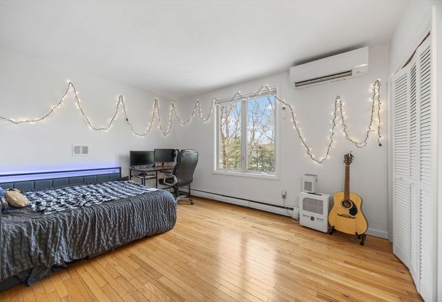 16 Ellisville Rd, Plymouth, MA 02360
