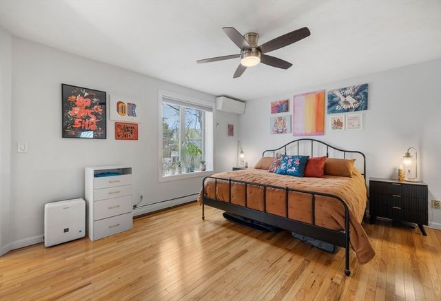 16 Ellisville Rd, Plymouth, MA 02360