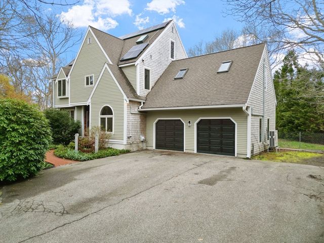 16 Ellisville Rd, Plymouth, MA 02360