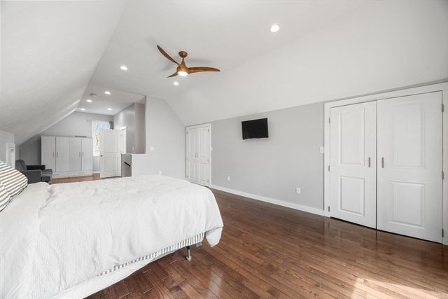 16 Ellisville Rd, Plymouth, MA 02360