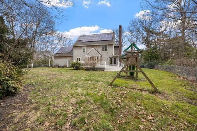 16 Ellisville Rd, Plymouth, MA 02360