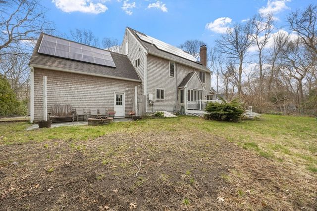 16 Ellisville Rd, Plymouth, MA 02360
