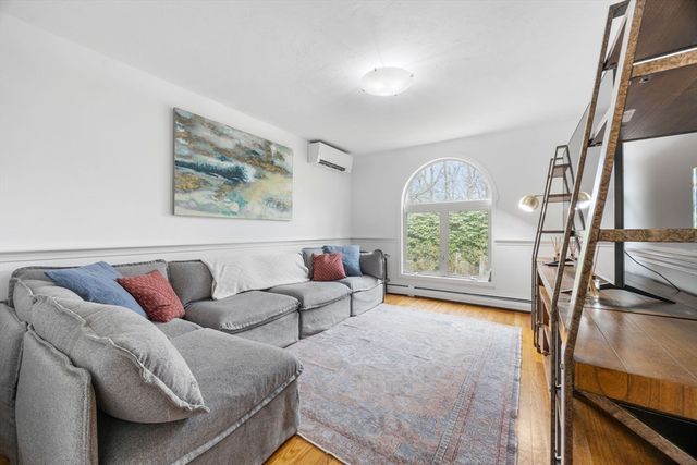 16 Ellisville Rd, Plymouth, MA 02360
