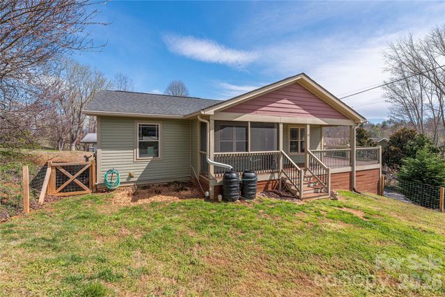 20 Golden Tree Lane, Asheville, NC 28806