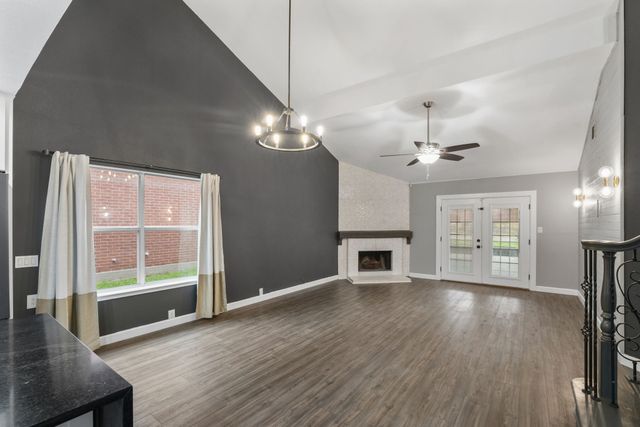 8616 Tumbleweed Drive, Cross Roads, TX 76227