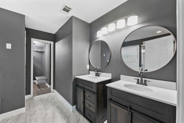 8616 Tumbleweed Drive, Cross Roads, TX 76227