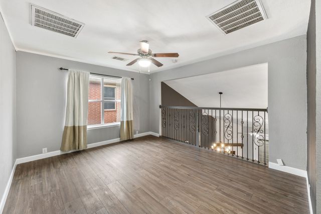 8616 Tumbleweed Drive, Cross Roads, TX 76227