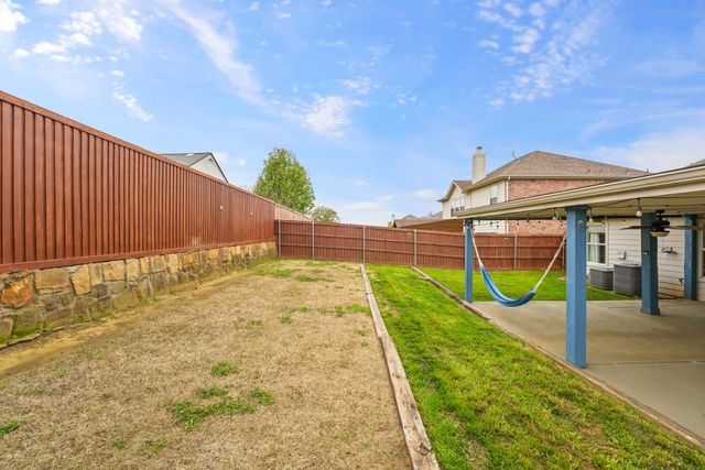 8616 Tumbleweed Drive, Cross Roads, TX 76227