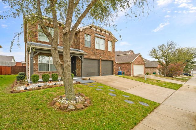 8616 Tumbleweed Drive, Cross Roads, TX 76227