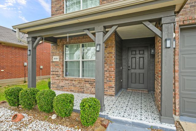 8616 Tumbleweed Drive, Cross Roads, TX 76227