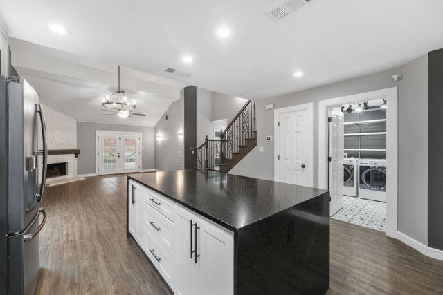 8616 Tumbleweed Drive, Cross Roads, TX 76227