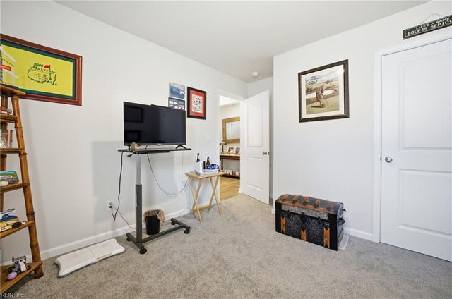 236 Landview LN, Franklin, VA 23851