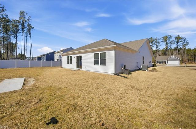 236 Landview LN, Franklin, VA 23851