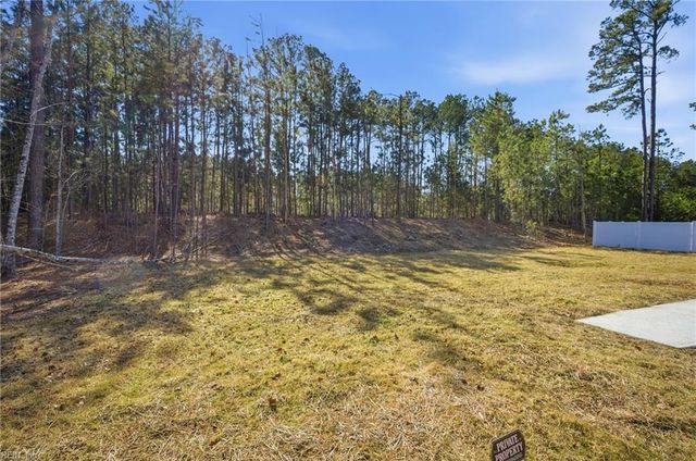 236 Landview LN, Franklin, VA 23851