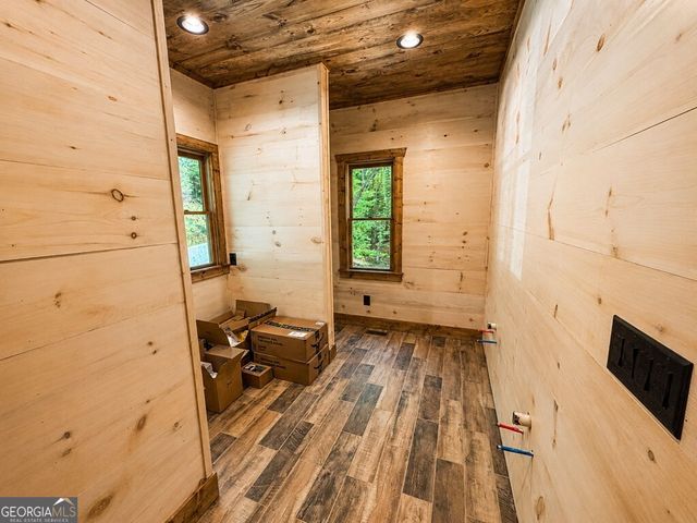 340 S Old Aska Road, Blue Ridge, GA 30513