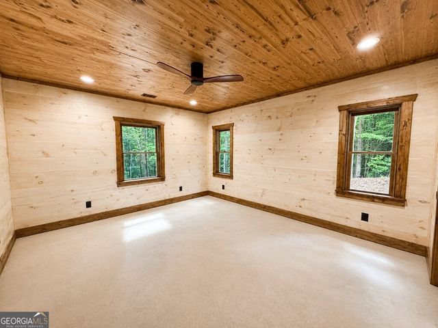 340 S Old Aska Road, Blue Ridge, GA 30513
