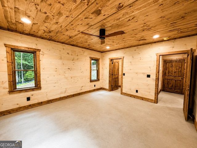 340 S Old Aska Road, Blue Ridge, GA 30513