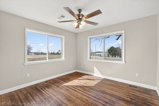 3928 Highway 59, Van Buren, AR 72956