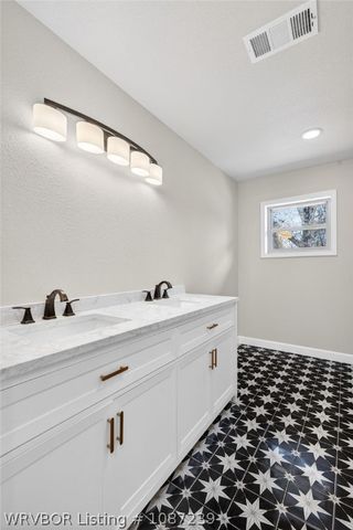 3928 Highway 59, Van Buren, AR 72956