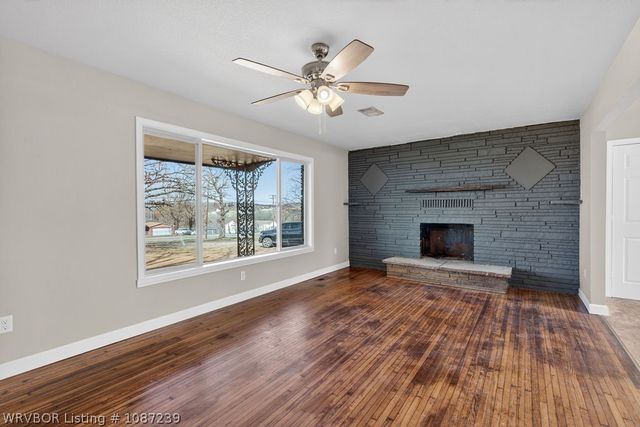 3928 Highway 59, Van Buren, AR 72956