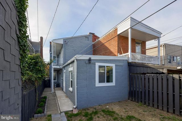 657 W ORANGE ST, Lancaster, PA 17603