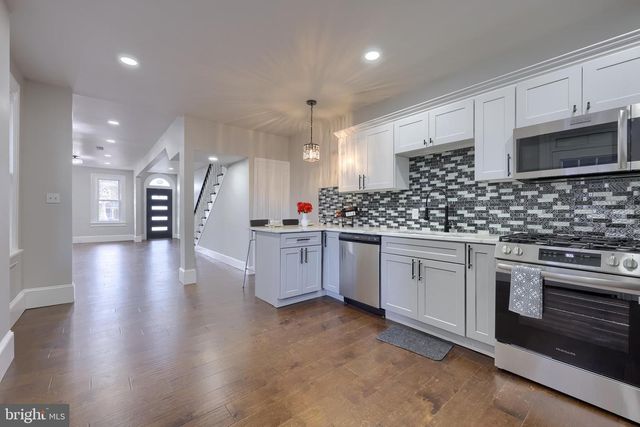 657 W ORANGE ST, Lancaster, PA 17603